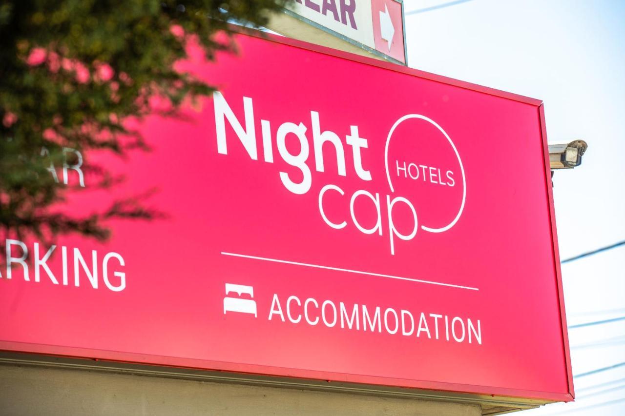 Nightcap At Coolaroo Hotel Εξωτερικό φωτογραφία